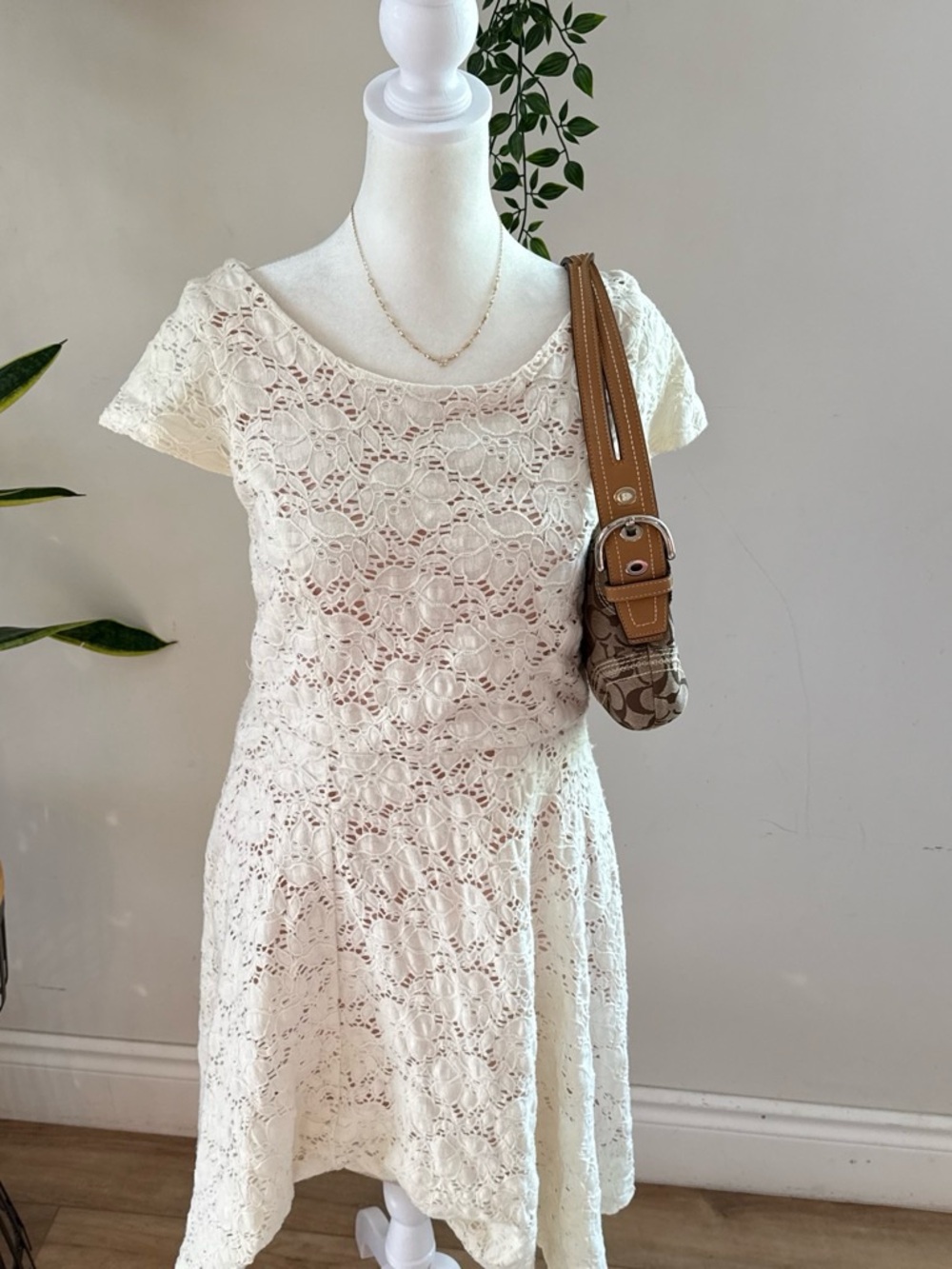 Anthropologie Cream Lace Scoop-Neck Mini Dress